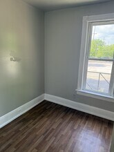 2460 N 30th St in Milwaukee, WI - Building Photo - Building Photo