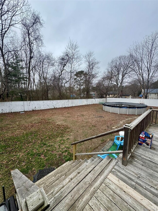 15 New York Ave in Bay Shore, NY - Building Photo - Building Photo