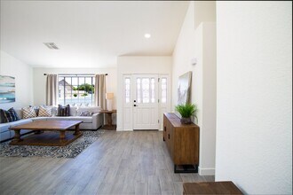 850 N Los Altos Dr in Chandler, AZ - Building Photo - Building Photo