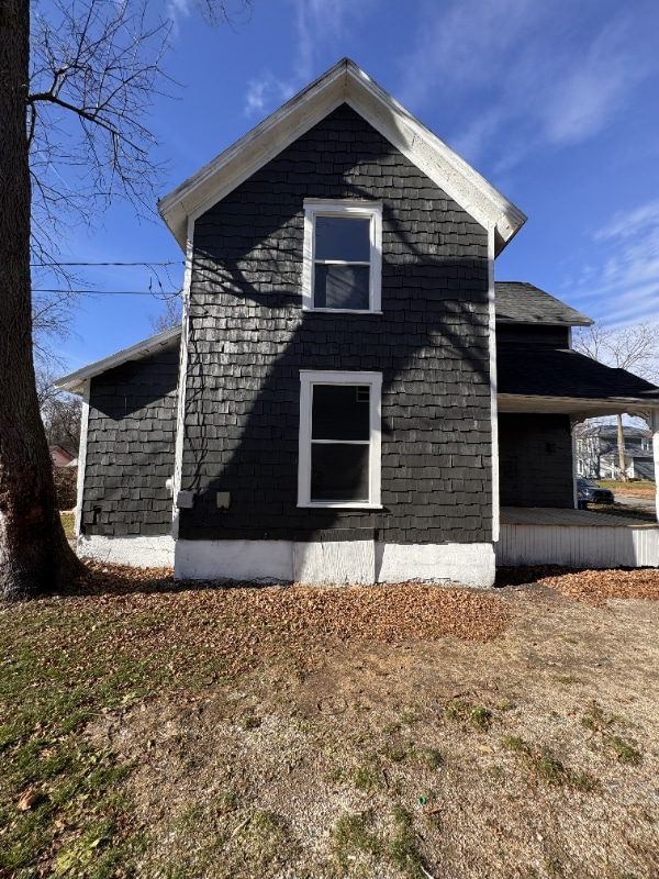 property at 541 W Auburn Ave