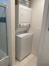 211 Kawaihae St in Honolulu, HI - Building Photo - Building Photo