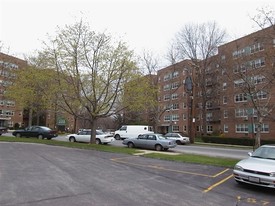 Tudor Woods Apartments