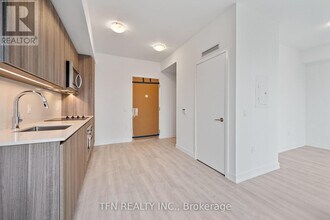 15 Richardson St in Toronto, ON - Building Photo - Building Photo