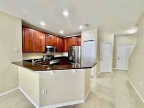 20464 Needletree Dr in Tampa, FL - Building Photo - Building Photo