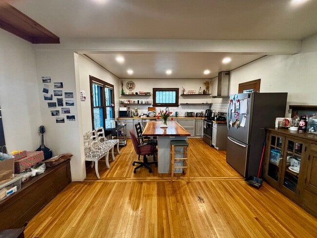 202 E 7th St in Moscow, ID - Building Photo - Building Photo