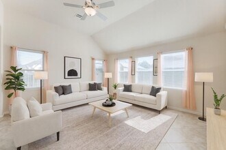 18616 Birch Orch Ct in Magnolia, TX - Foto de edificio - Building Photo