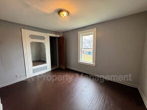 5 Lorimer St in Rochester, NY - Building Photo - Building Photo