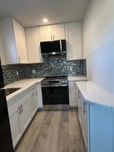 2038 Bronson Way in Riverside, CA - Building Photo - Building Photo