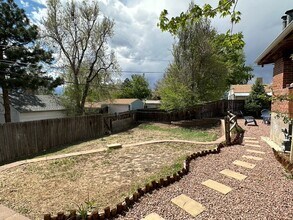 2724 Lark Dr in Colorado Springs, CO - Building Photo - Building Photo