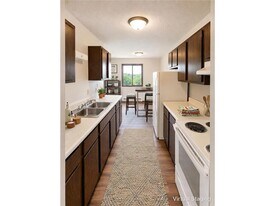 105 S Hwy in Jackson, MN - Building Photo