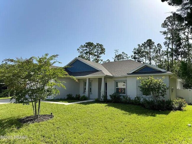 14 Ethan Allen Dr in Palm Coast, FL - Building Photo - Building Photo