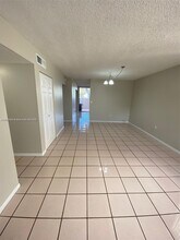12241 SW 16th Terrace in Miami, FL - Building Photo - Building Photo