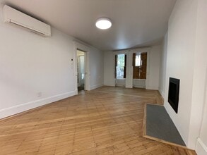 130 Underhill Ave, Unit #1 in Brooklyn, NY - Building Photo - Building Photo