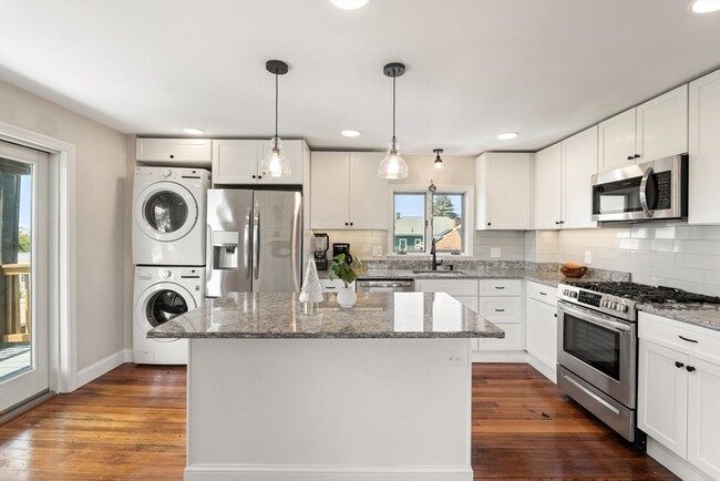 159 Cowper St in Boston, MA - Building Photo - Building Photo