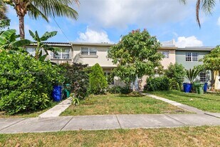 1363 NW 66th Ave in Margate, FL - Building Photo