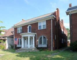 1398 W 3rd Ave in Columbus, OH - Building Photo
