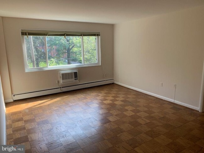 property at 1601 19th St N