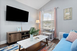 511 N Racine St in Rockport, TX - Building Photo