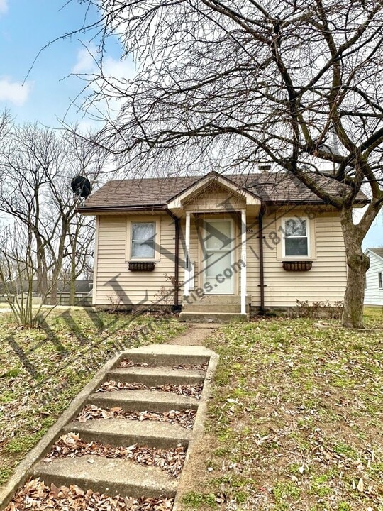 1750 N 31st St in Terre Haute, IN - Building Photo