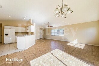 8418 Goldome Dr in Port Richey, FL - Building Photo - Building Photo