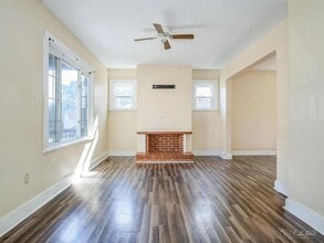 1043 Wade St in Aliquippa, PA - Building Photo - Building Photo