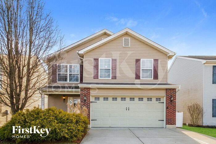6013 Marsh Cir in Loveland, OH - Building Photo