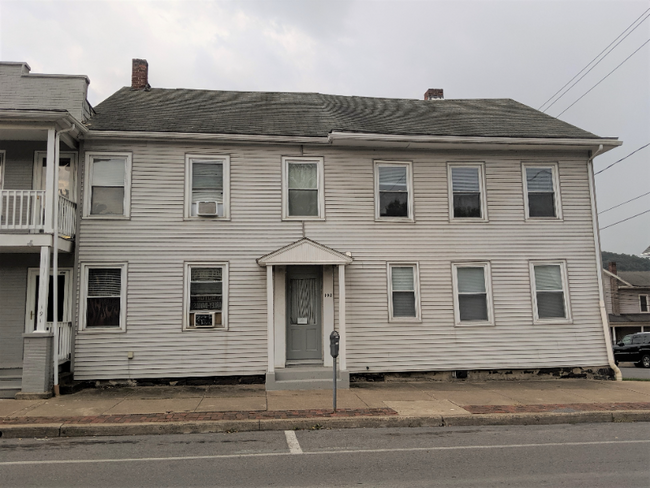 193 Queen St-Unit -Apt 2 in Northumberland, PA - Building Photo - Building Photo