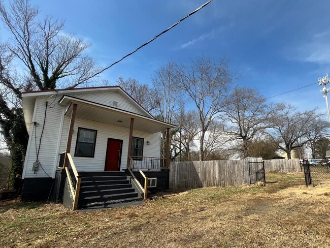 property at 1140 Sunset Hill Rd