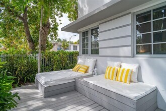 1600 Michigan Ave in Miami Beach, FL - Building Photo - Building Photo