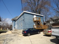 350 Augusta Ave in Dekalb, IL - Foto de edificio - Building Photo