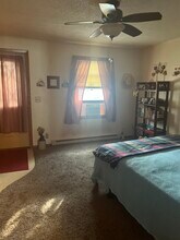 2284 Jackson St, Unit 2284 in Dubuque, IA - Foto de edificio - Building Photo