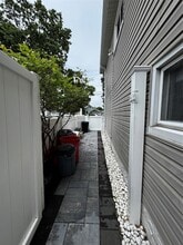71 E Lido Promenade in Lindenhurst, NY - Building Photo - Building Photo