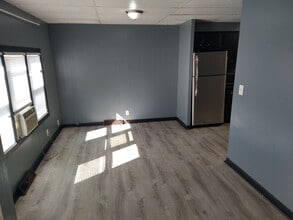 283 E 9th St, Unit 283 E 9th in Fond du Lac, WI - Building Photo - Building Photo
