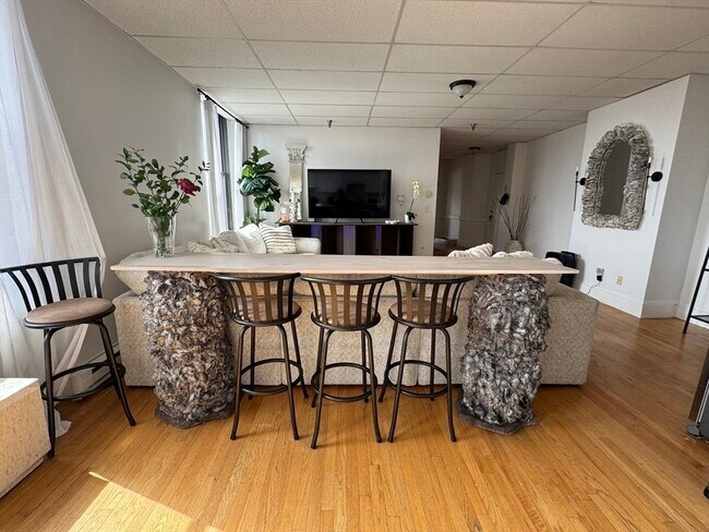 11 Lawrence St in Lawrence, MA - Building Photo - Building Photo