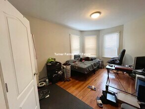 12 Wensley St, Unit 1 in Boston, MA - Building Photo - Building Photo