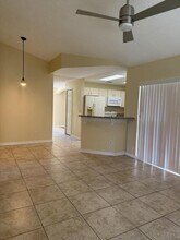 949 Serenade St NW in Palm Bay, FL - Foto de edificio - Building Photo