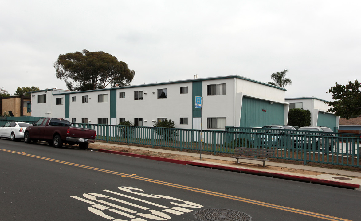 3410 Harding St in Carlsbad, CA - Building Photo