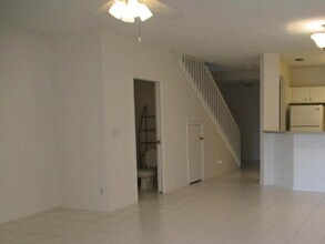 4616 Palmbrooke Cir in West Palm Beach, FL - Building Photo - Building Photo