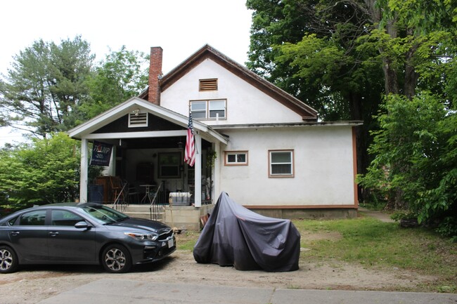 1 Cheney St in Orange, MA - Building Photo - Building Photo