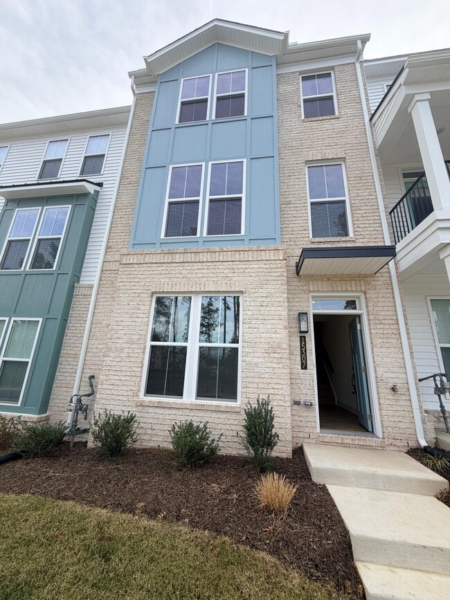 property at 15307 Sunray Aly