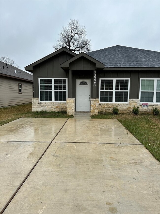 property at 9302 Bean St