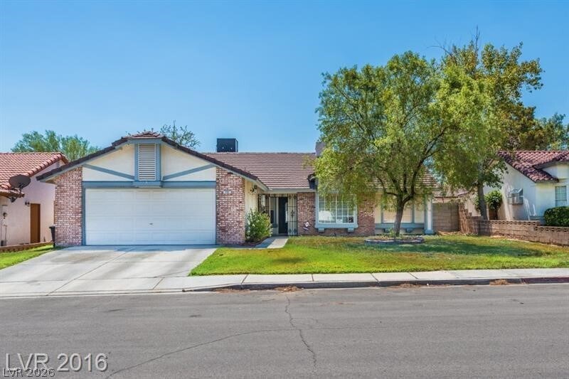 731 Autumn Moon Dr in Las Vegas, NV - Building Photo