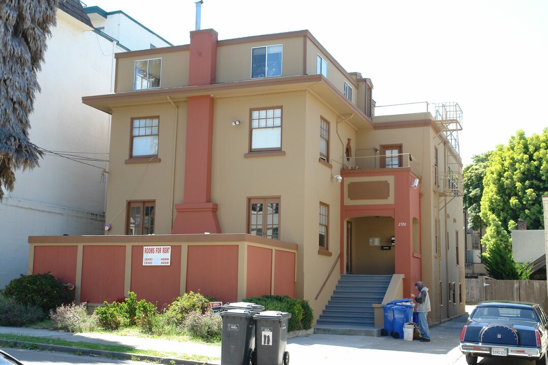 2728 Haste St in Berkeley, CA - Building Photo