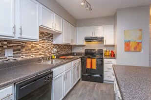 The Park at Stonehaven in Stone Mountain, GA - Building Photo