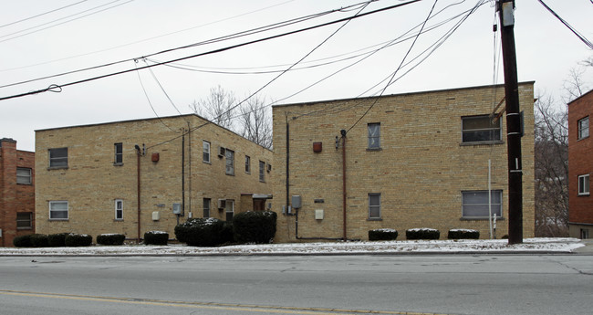 Hillside Apartments in Cincinnati, OH - Foto de edificio - Building Photo