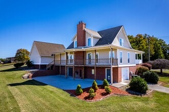 7794 Morganton Rd in Greenback, TN - Building Photo - Building Photo