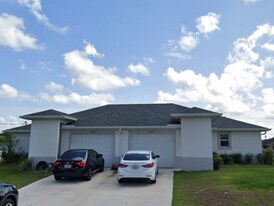5011 Benton St in Lehigh Acres, FL - Building Photo