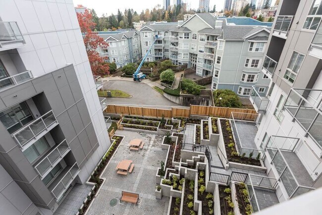 13978 Fraser Hwy in Surrey, BC - Building Photo - Building Photo