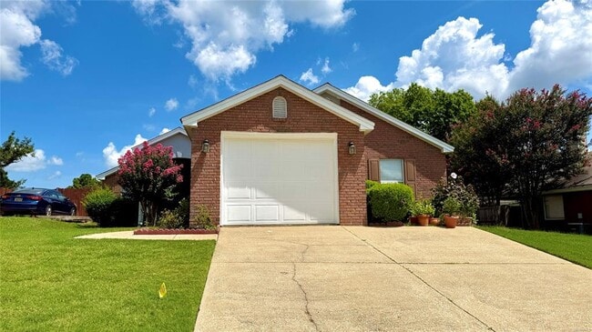 property at 3024 Ivy Chase Loop