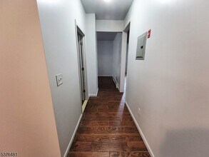 116 Smith St in Newark, NJ - Building Photo - Building Photo